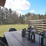 8 Person In 度假居 *