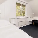 Hébergement de vacances 8 Person In *